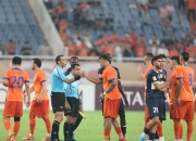 开云下载-亚洲足球联赛迎来新赛季，球员备战开幕战的简单介绍