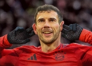 开云体育平台APP-拜仁慕尼黑备战艰难逆袭，雄心勃勃