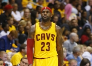 开云官网-76人血洗尼日利亚男篮，詹姆斯打破历史纪录的简单介绍