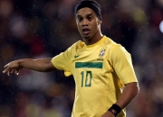 开云官方app入口-西决生死战焦点战，毕尔巴鄂狂胜尼斯的战术革命与精神传承