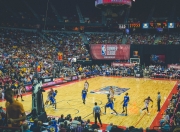 开云体育中国官网-西决生死战之夜，恩比德主宰比赛走向