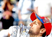 开云体育官网-加拿大运动员突破个人最好成绩获得铜牌的简单介绍