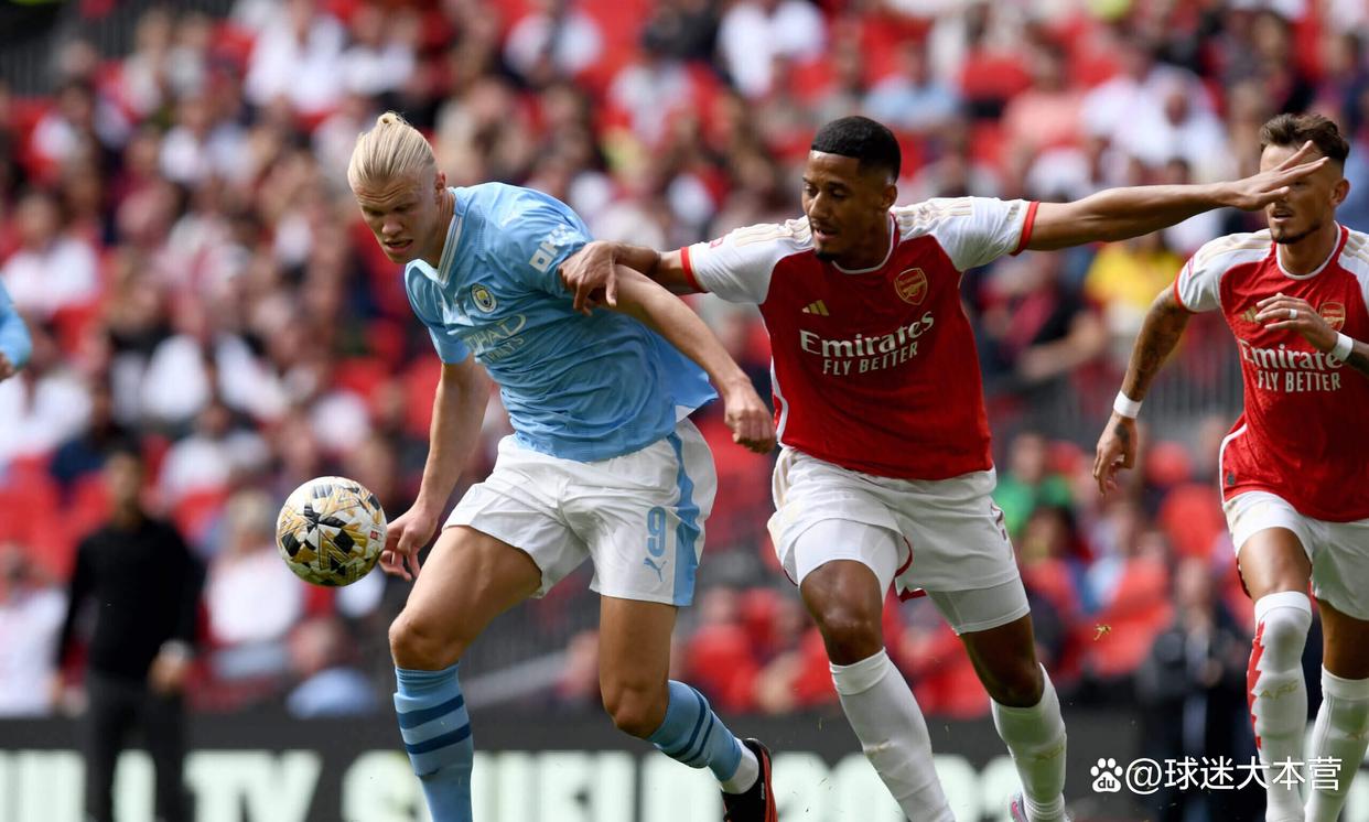 关于曼城横扫对手，领先优势扩大有望的信息