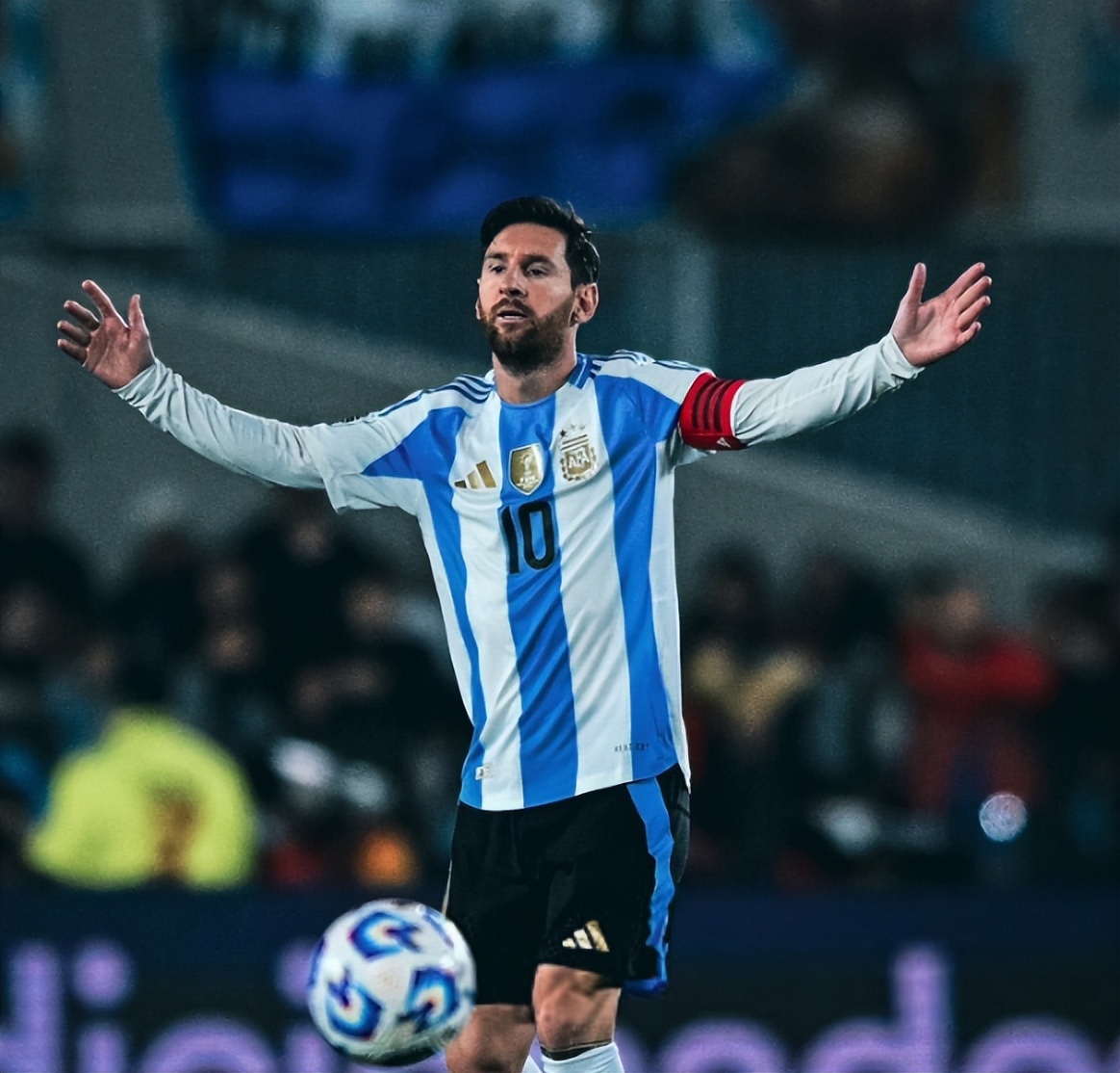 梅西四球助阿根廷晋级，比利时队击败捷克晋级