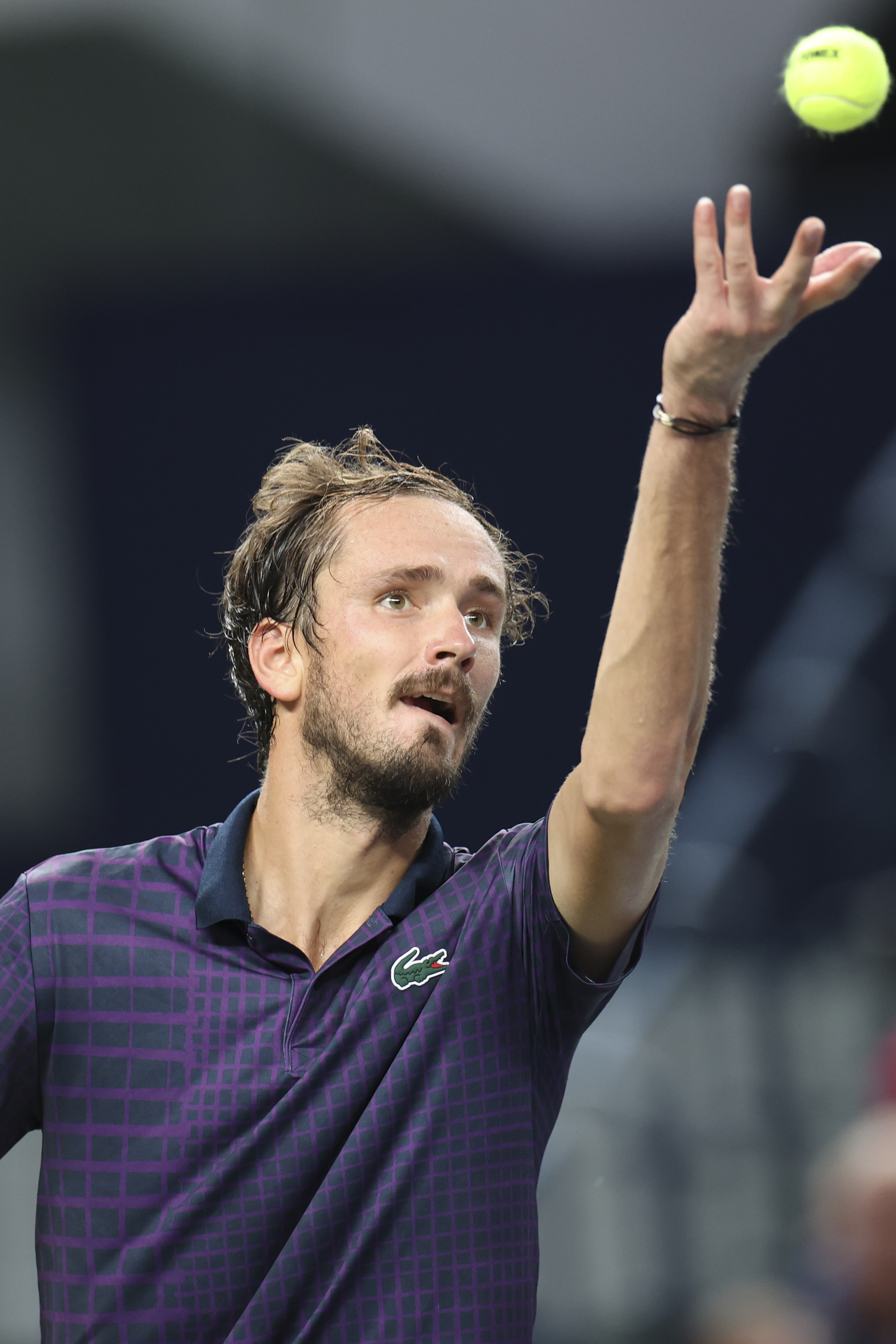 日本网球队鏖战西班牙网球队,梅德韦杰夫统治全场的简单介绍 日本网球队鏖战西班牙网球队,梅德韦杰夫统治全场的简单介绍