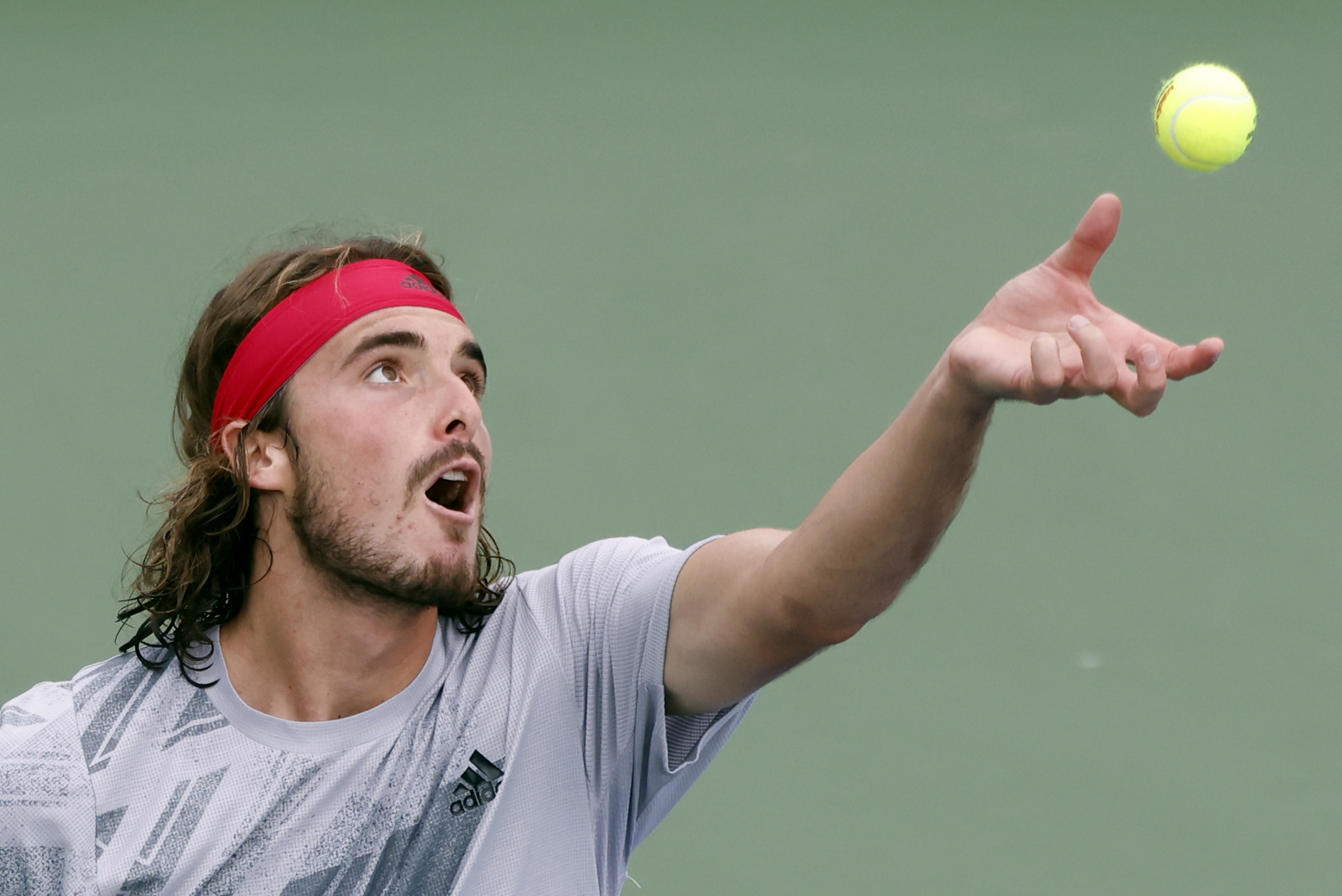 澳网轻取美网，西西帕斯高光表现