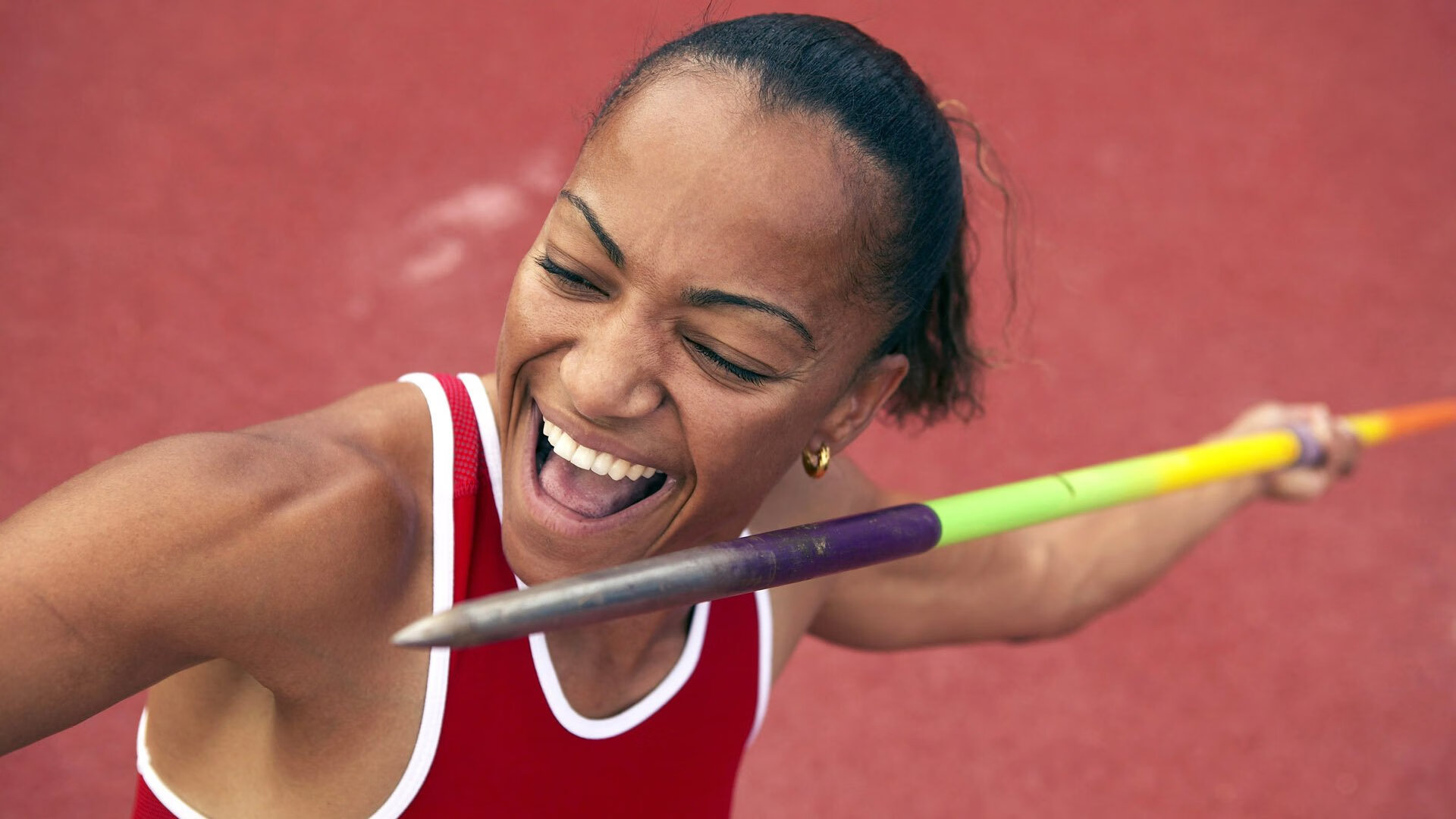 赛道上的指挥家，布克如何在F1街道赛之夜主宰攻防转换