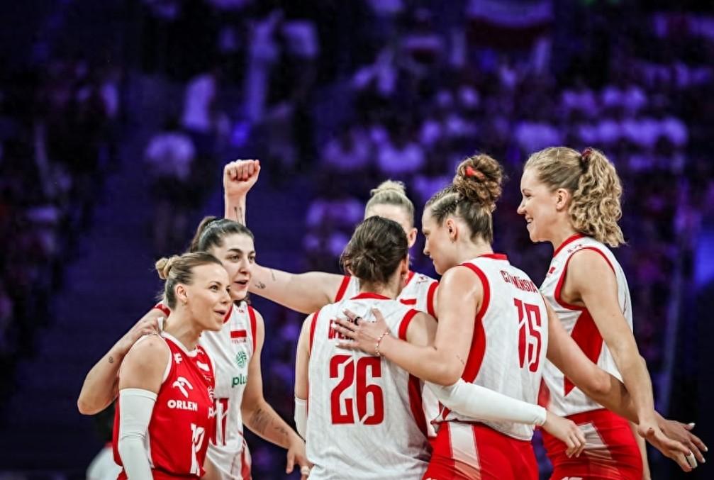 波兰队逆袭成功，势力全开