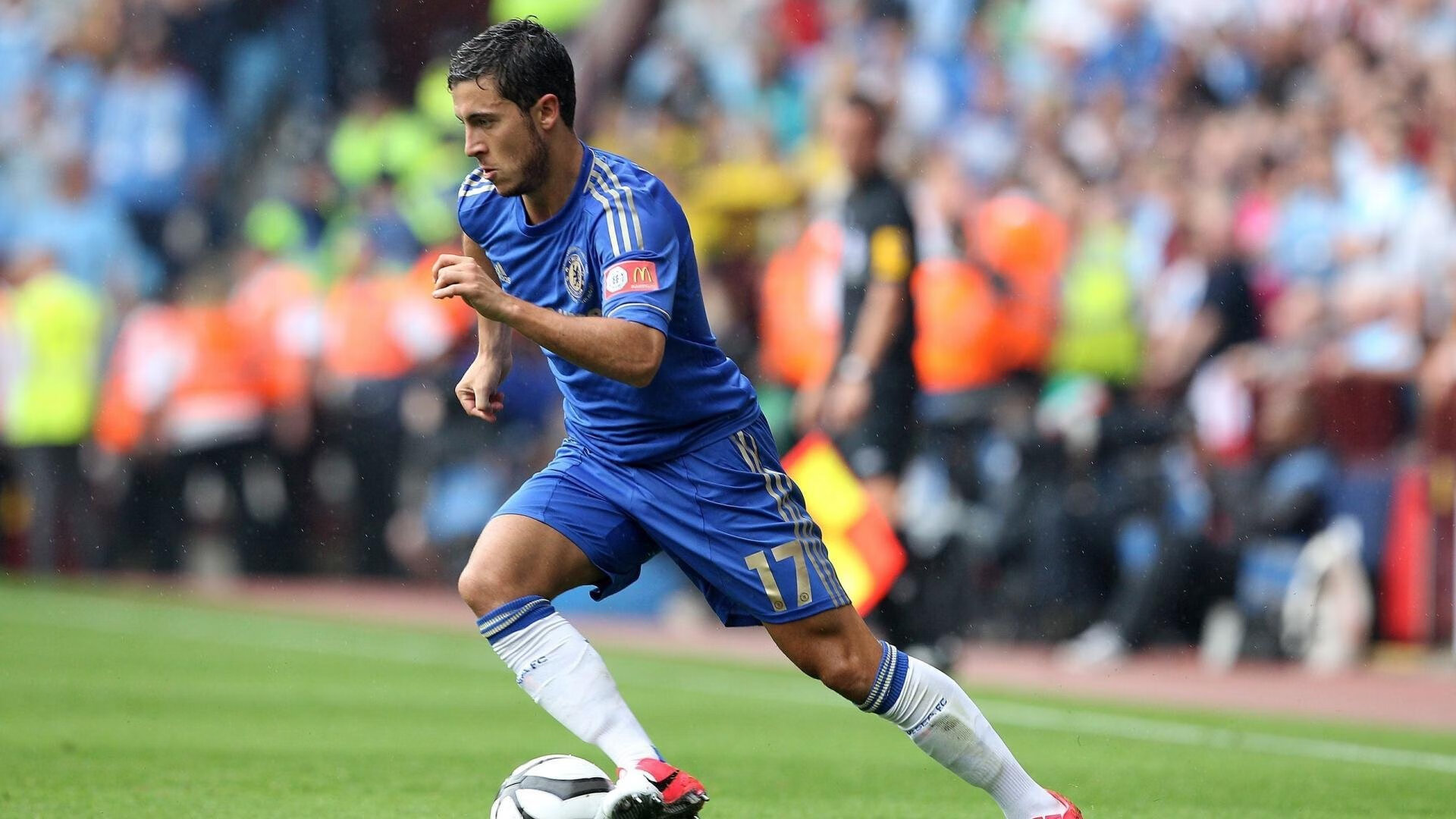 雄鹿逆转尼克斯,锡安完成里程碑,一场比赛的两种传奇