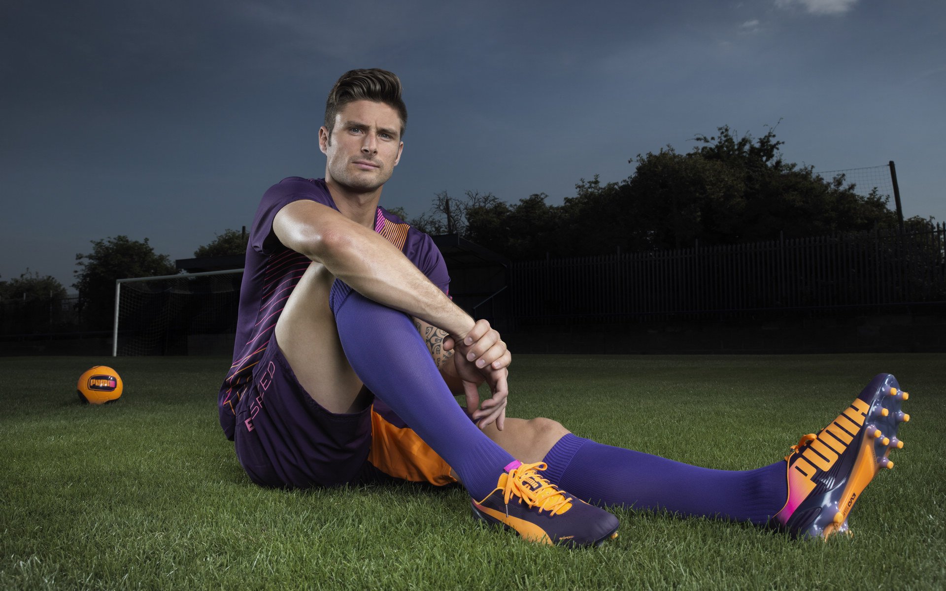 年度焦点之战之夜,利拉德赛后评分拉满,传奇在冰与火中铸就